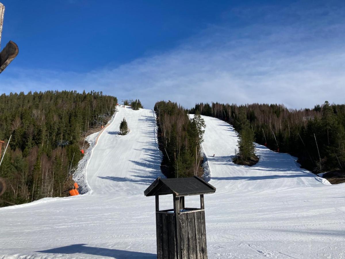 Raemsbyns Fritidsby, Naera Romme Alpin Apartamento Idkerberget Exterior foto
